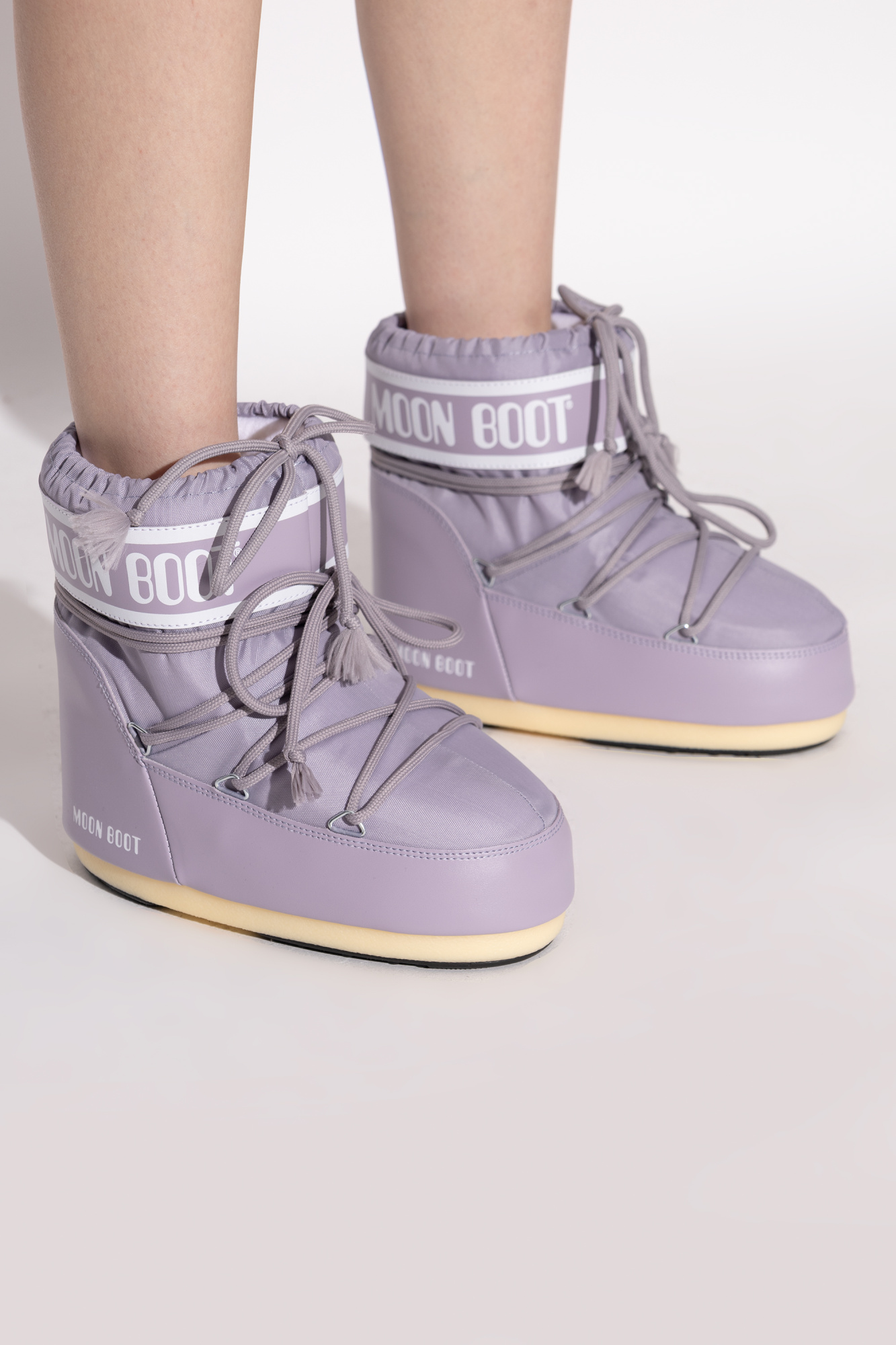 MOON BOOT（ムーンブーツ） ICON LOW NYLON 　サイズ42 MOON BOOT MB ICON LOW NYLON BLACK （ムーンブーツ エムビー
